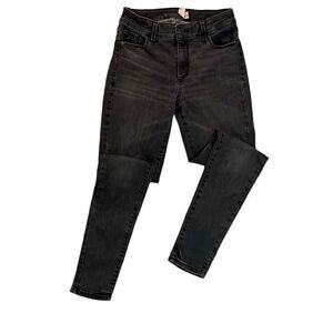 Gap True Skinny Jeans